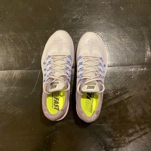 Men’s Nike Zoom Pegasus 33 Size 10.5 US